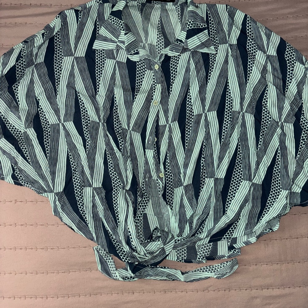 Manaola Striped Geometric Button-Up Crop Top in Mint & Black